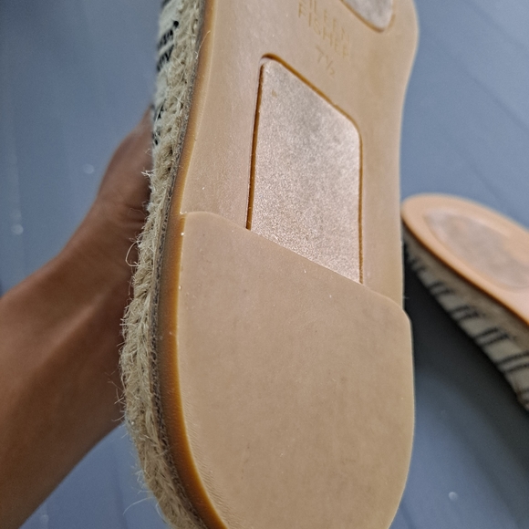 Eileen Fisher Sandals - Picture 4 of 5